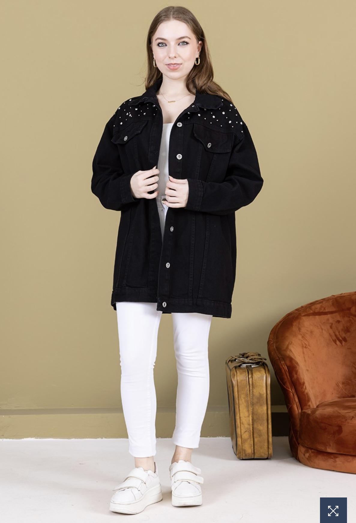 SİYAH OMUZ TAŞ DETAY KOT CEKET